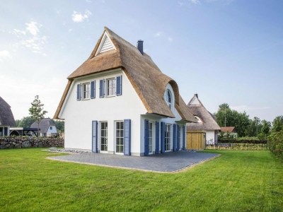 Holiday house Luxushaus Boddenküste mit Sauna - Outdoor photo 4