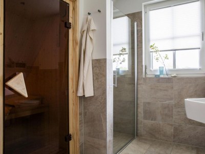 Holiday house Luxushaus Bodstedt mit Sauna am Bodden - Features photo 14