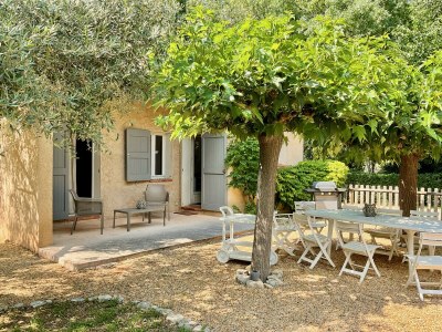 Holiday house LE FERRAILLON - Outdoor photo 8