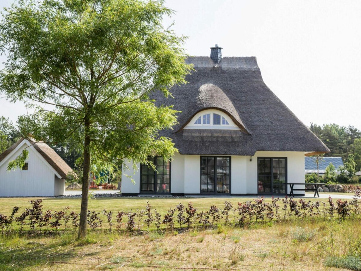 Holiday house Ferienhaus in Fuhlendorf mit Sauna - Outdoor photo 3