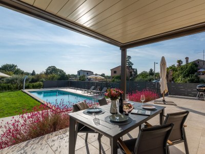 Villa Daniela with pool - Outdoor photo 8