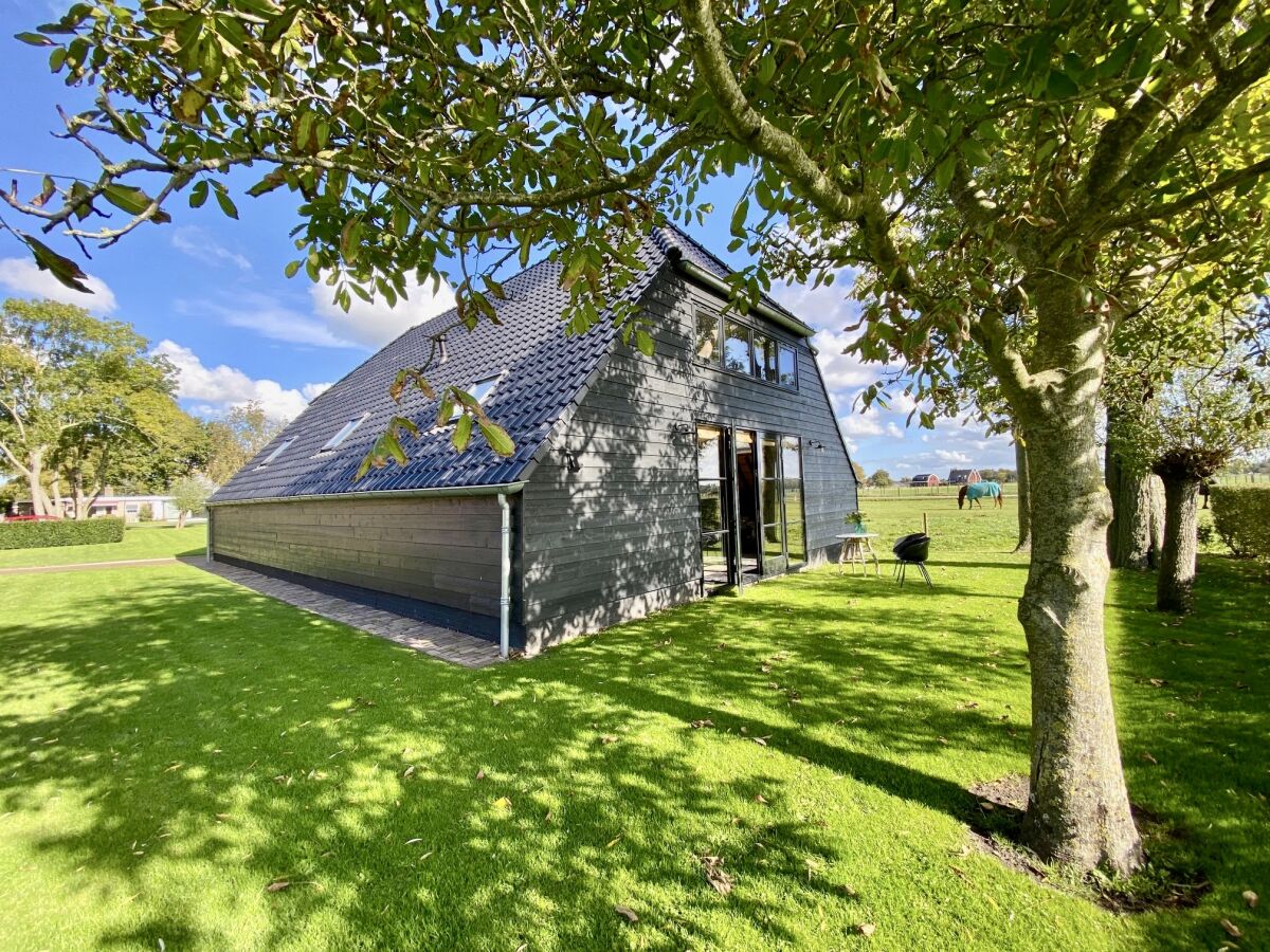 Holiday apartment Skuur Bergen