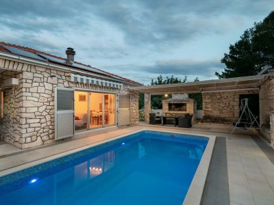 Holiday house Mariella - Outdoor photo 8