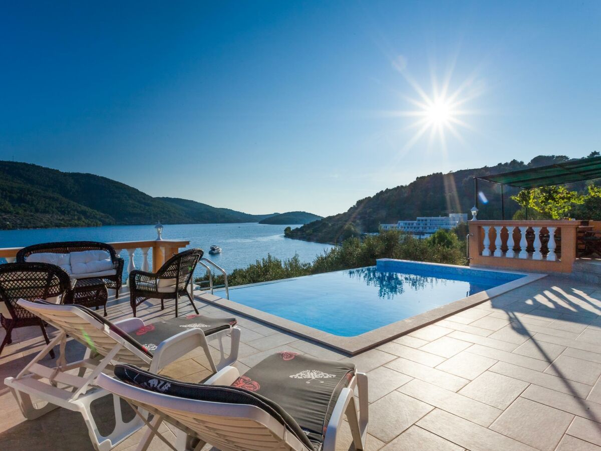 Holiday house Riva Luka