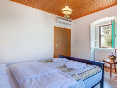 Villa Antiqua in Osor, islands of Cres - Features photo 16