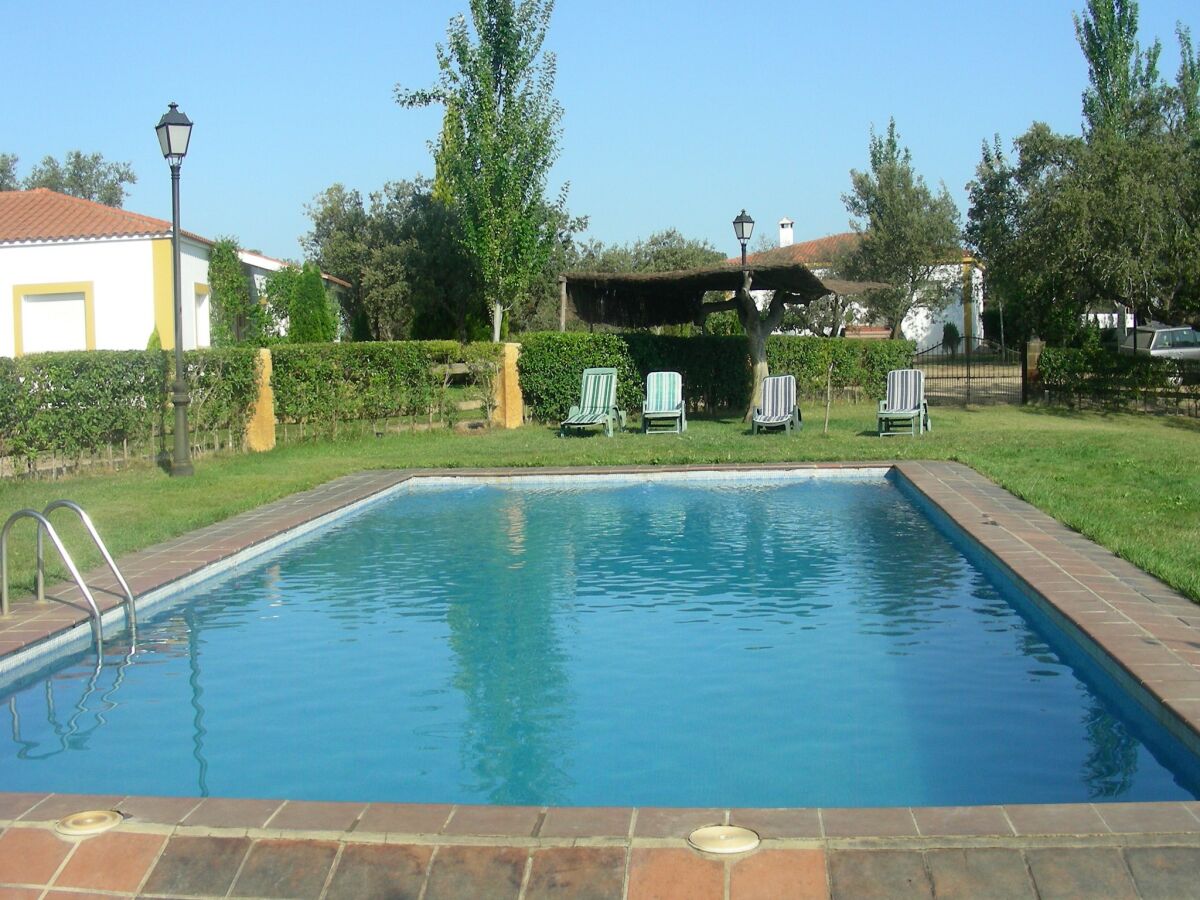 Holiday park Ferienhaus in Tajo mit Pool und Wald - Outdoor photo 4