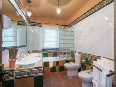 Holiday park Ferienhaus in Tajo mit Pool und Wald - Features photo 16