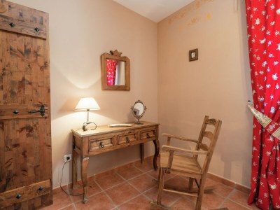 Holiday park Ferienhaus in Tajo mit Pool und Wald - Features photo 24