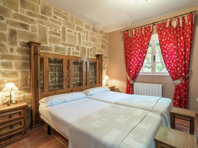 Holiday park Ferienhaus in Tajo mit Pool und Wald - Features photo 27