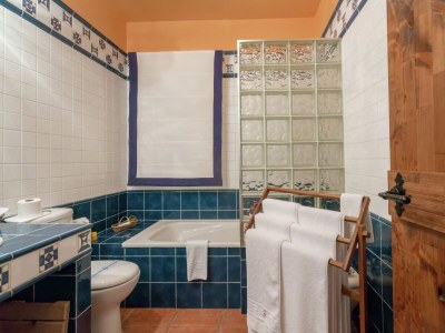 Holiday park Ferienhaus in Tajo mit Pool und Wald - Features photo 29