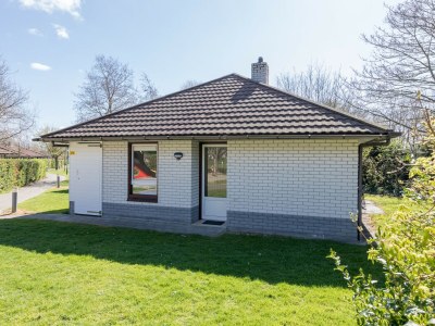 Holiday park Bungalow in Texel near Beaches - Outdoor photo 3