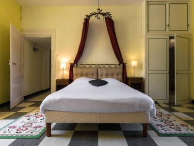 Holiday park Schlosswohnung in Chaleix Waldnähe - Features photo 14