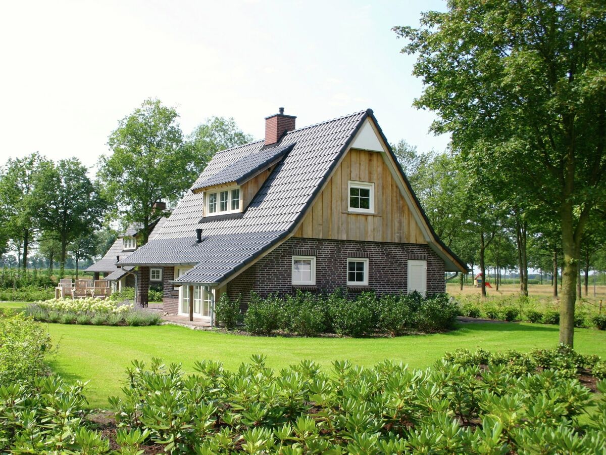 Holiday park Stilvoller Rückzugsort in Hellendoorn - Outdoor photo 4