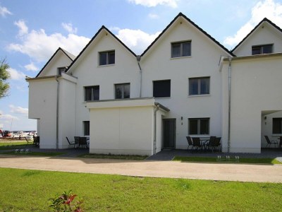 Holiday house Reihenhaus in Plau am See mit Terrasse und Balkon - Outdoor photo 2