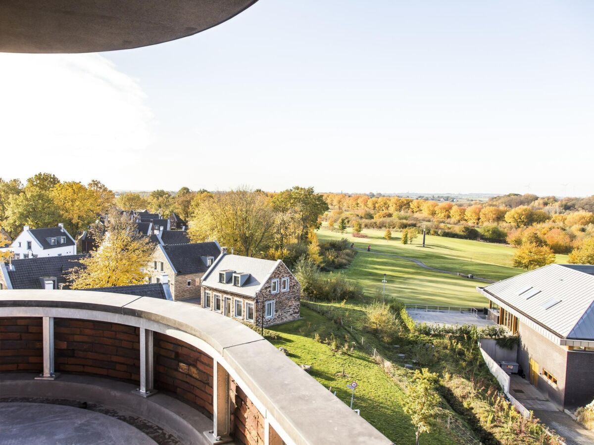 Holiday park Spacious suite just 4km from Maastricht - Outdoor photo 3