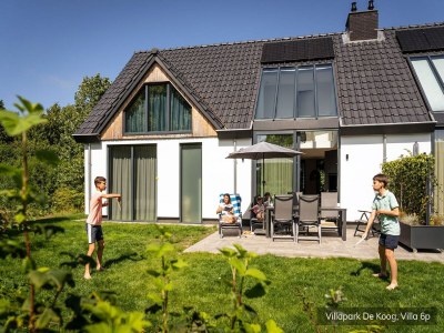 Holiday park Villa near Texel Beach with Private Sauna - Outdoor photo 3