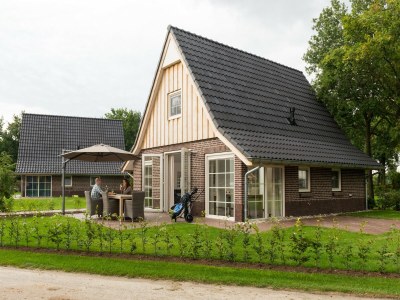 Holiday park Entspannender Sauna-Villa-Rückzugsort - Outdoor photo 3