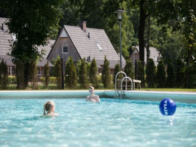 Holiday park Entspannender Sauna-Villa-Rückzugsort - Outdoor photo 25