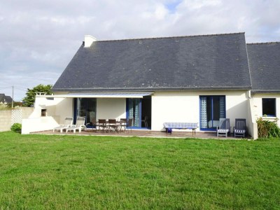 Holiday park Ferienhaus in Le Guilvinec am Sandstrand in Penmarc'h Region - Holiday park