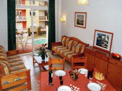 Holiday park Apartment in Empuriabrava by the Beach - Features photo 17