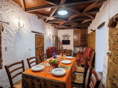 Holiday park Charming Farmhouse Retreat - Features photo 14