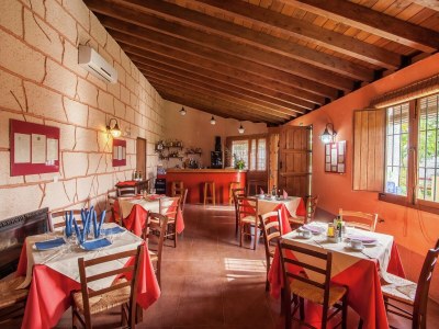 Holiday park Charming Farmhouse Retreat - Outdoor photo 39