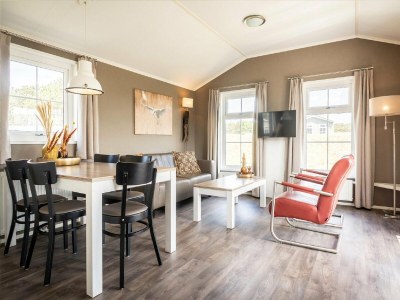 Holiday park Chalet in Den Hoorn nahe Strand für 5 Von Belvilla - Features photo 5