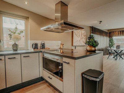 Holiday park Hausboot in Niederlande mit eigenem Steg - Features photo 26