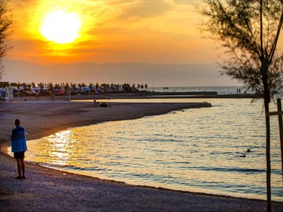 Holiday park Mobile Home Omisalj with Seaview at Beach - Environment photo 17