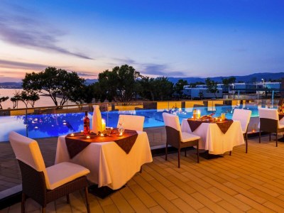 Holiday park Mobile Home Omisalj with Seaview at Beach - Outdoor photo 25