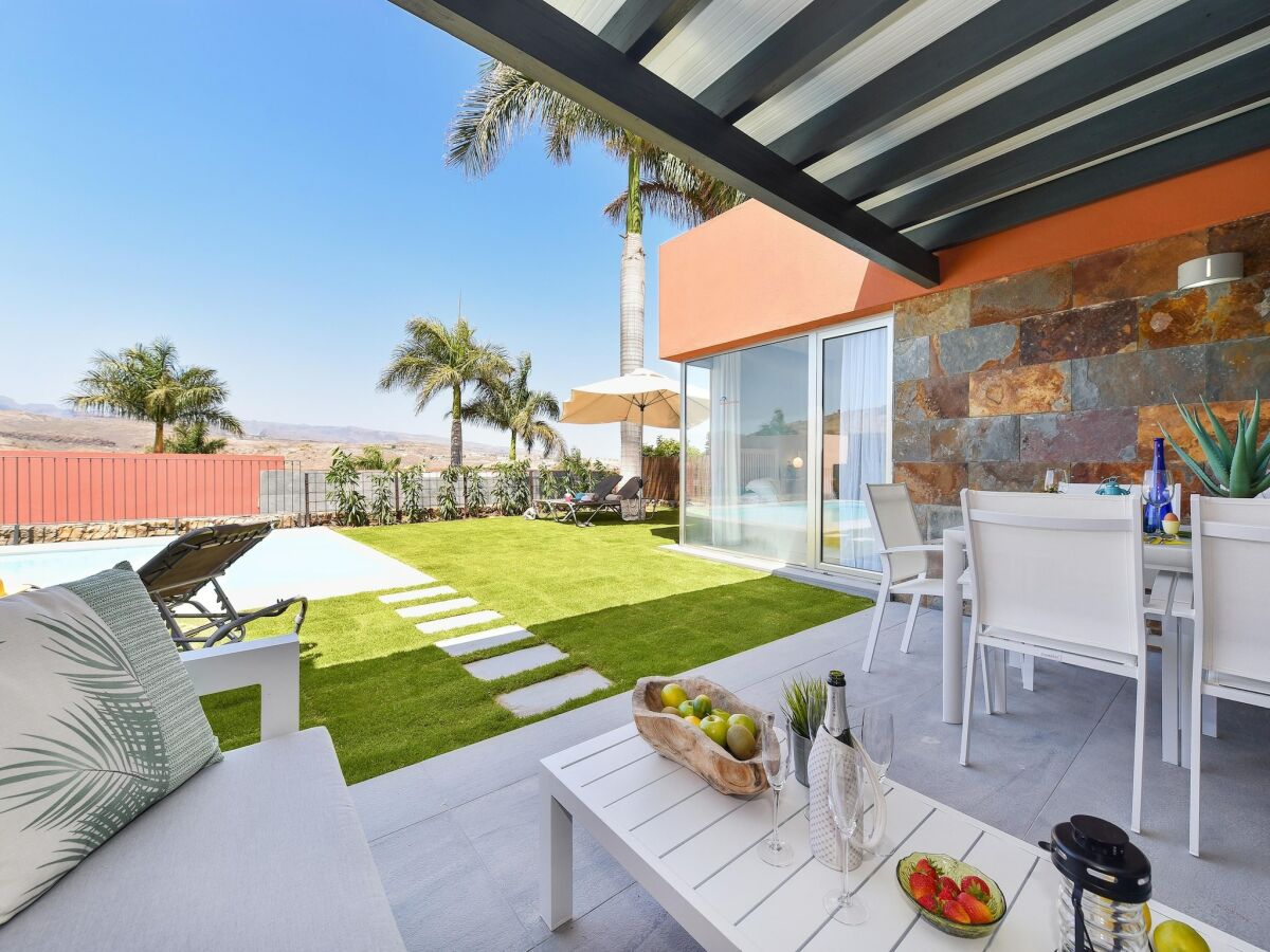 Holiday park Villa in Salobre with Heated Pool & Panoramic Views