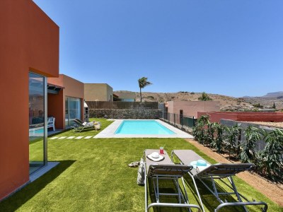 Holiday park Villa in Salobre with Heated Pool & Panoramic Views - Outdoor photo 10