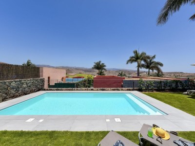 Holiday park Villa in Salobre with Heated Pool & Panoramic Views - Outdoor photo 13