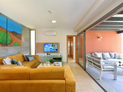 Holiday park Villa in Salobre with Heated Pool & Panoramic Views - Features photo 15