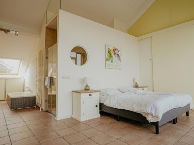 Holiday park Penthouse with Lake Views - Features photo 13