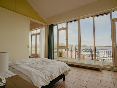 Holiday park Penthouse with Lake Views - Features photo 14