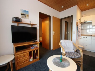 Apartment Ferienwohnung Tiefblick, Dornumersiel - Features photo 9