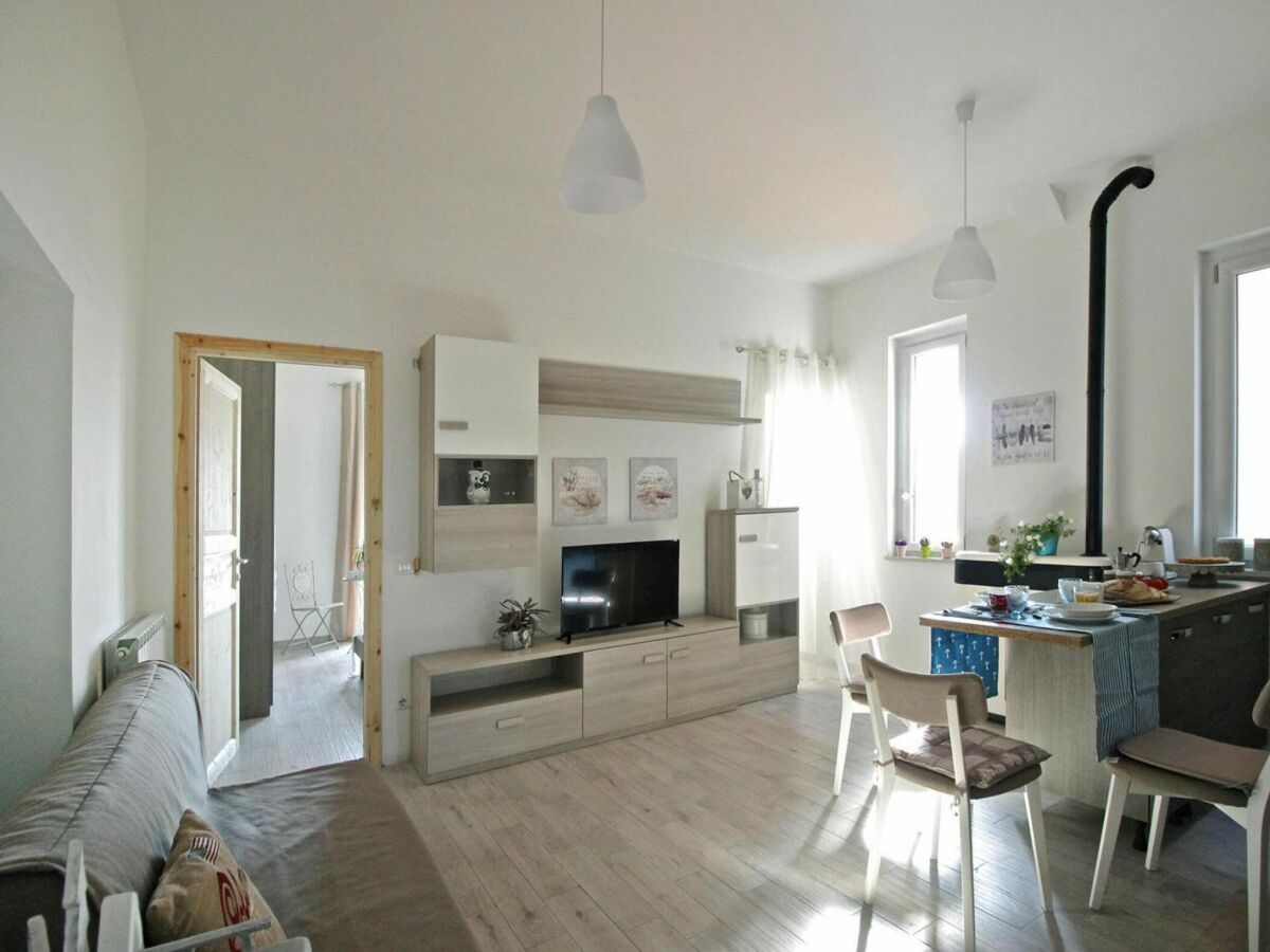 Holiday park Apartment in Ladispoli near Tyrrhenian Sea - Features photo 3