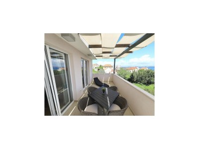 Holiday park Apartment in Ugljan with Beach and Pool - Outdoor photo 10