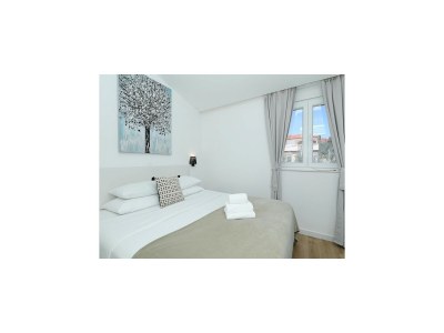 Holiday park Apartment in Ugljan with Beach and Pool - Features photo 31