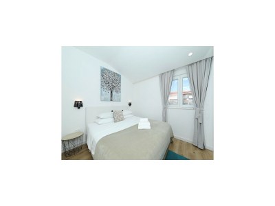 Holiday park Apartment in Ugljan with Beach and Pool - Features photo 36