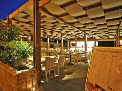 Holiday park Apartment in Ugljan with Beach and Pool - Outdoor photo 51