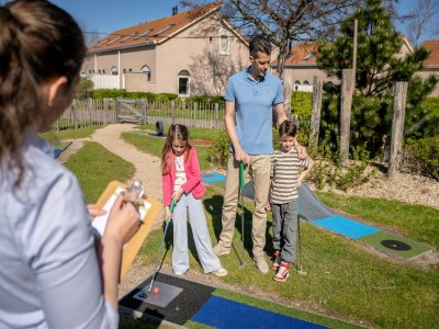 Holiday park Renovated Bungalow nr Beach - Outdoor photo 30