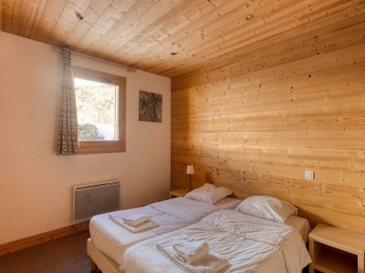 Holiday park Cozy Chalet Near Slopes - Features photo 12
