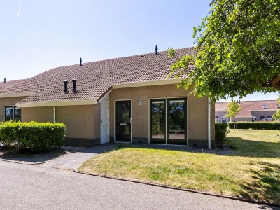 Holiday park Ferienhaus in Zeeland nahe der Küste - Outdoor photo 5