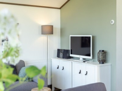 Holiday park Modern chalet near Lake Sneek - Features photo 7