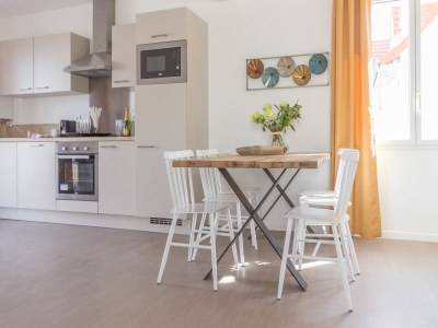 Holiday park Large Holiday Home by Coast - Features photo 6