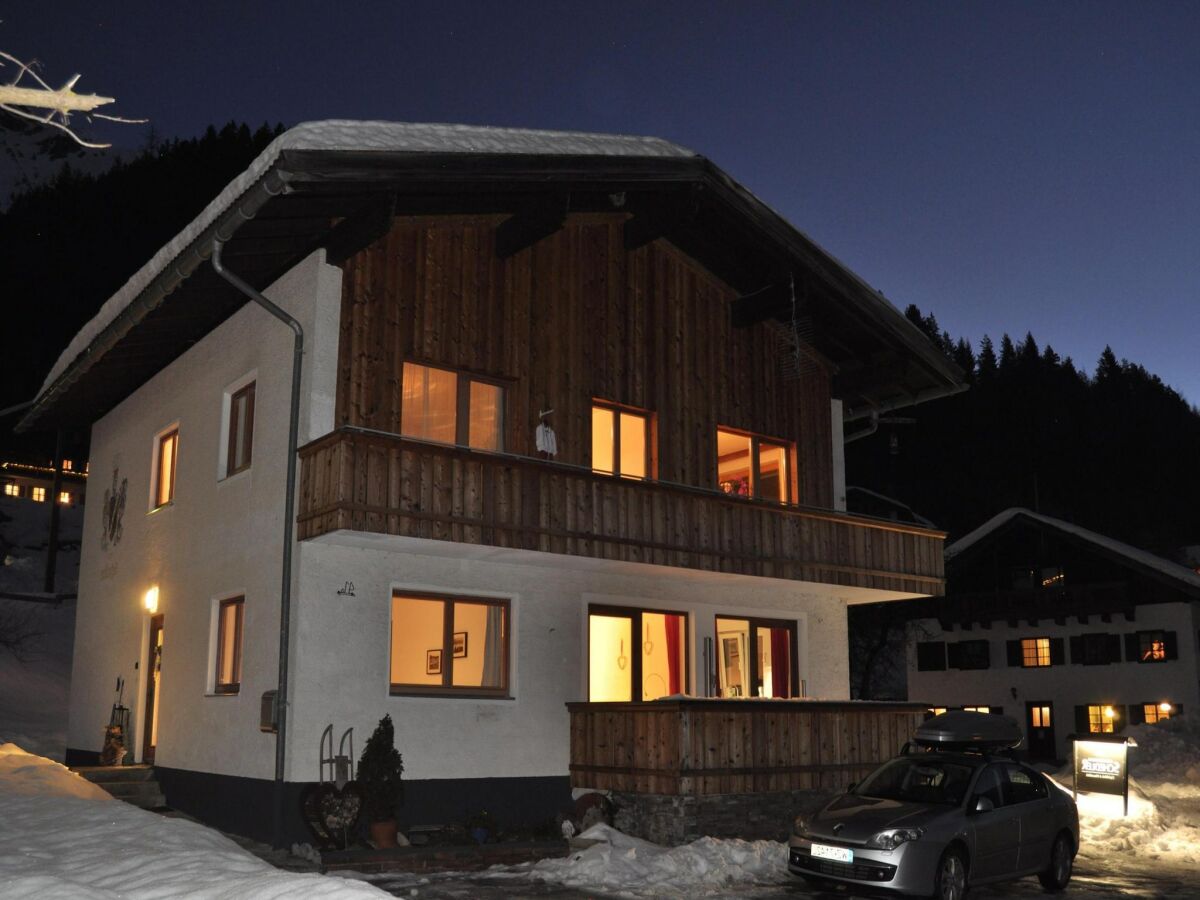 Apartment Chalet in Steeg nahe Skipisten Lechtal - Outdoor photo 4