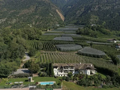 Apartment Wohnung in Goldrain mit Pool und Bergblick - Outdoor photo 8