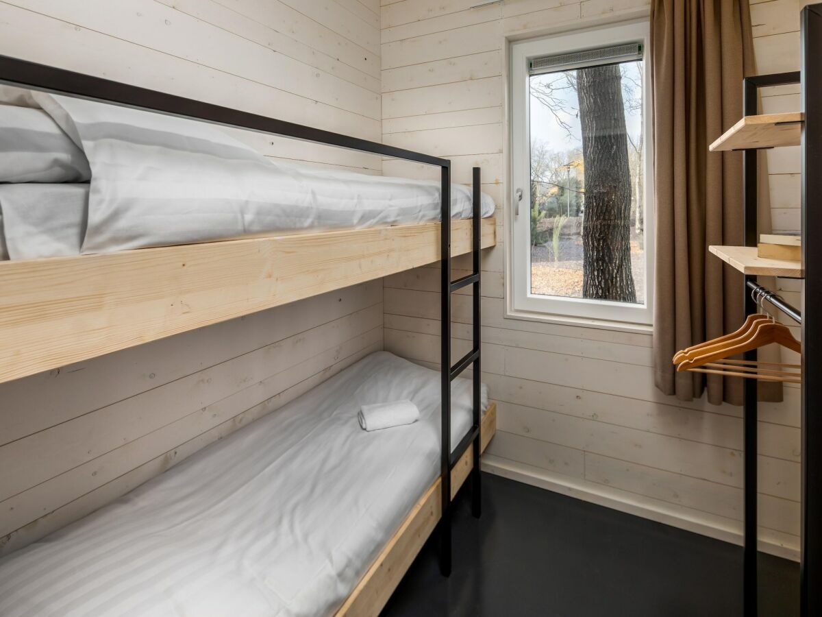 Holiday park Lodge in Schaijk with Garden Terrace - Features photo 3